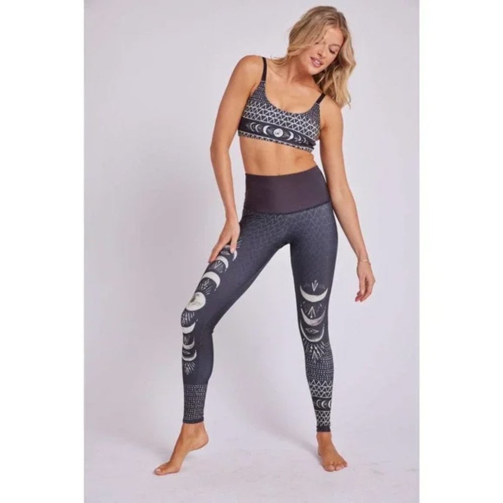 Onzie Las Lunas High Waisted Leggings Moon Phases Yoga Tights (fits like SMALL)